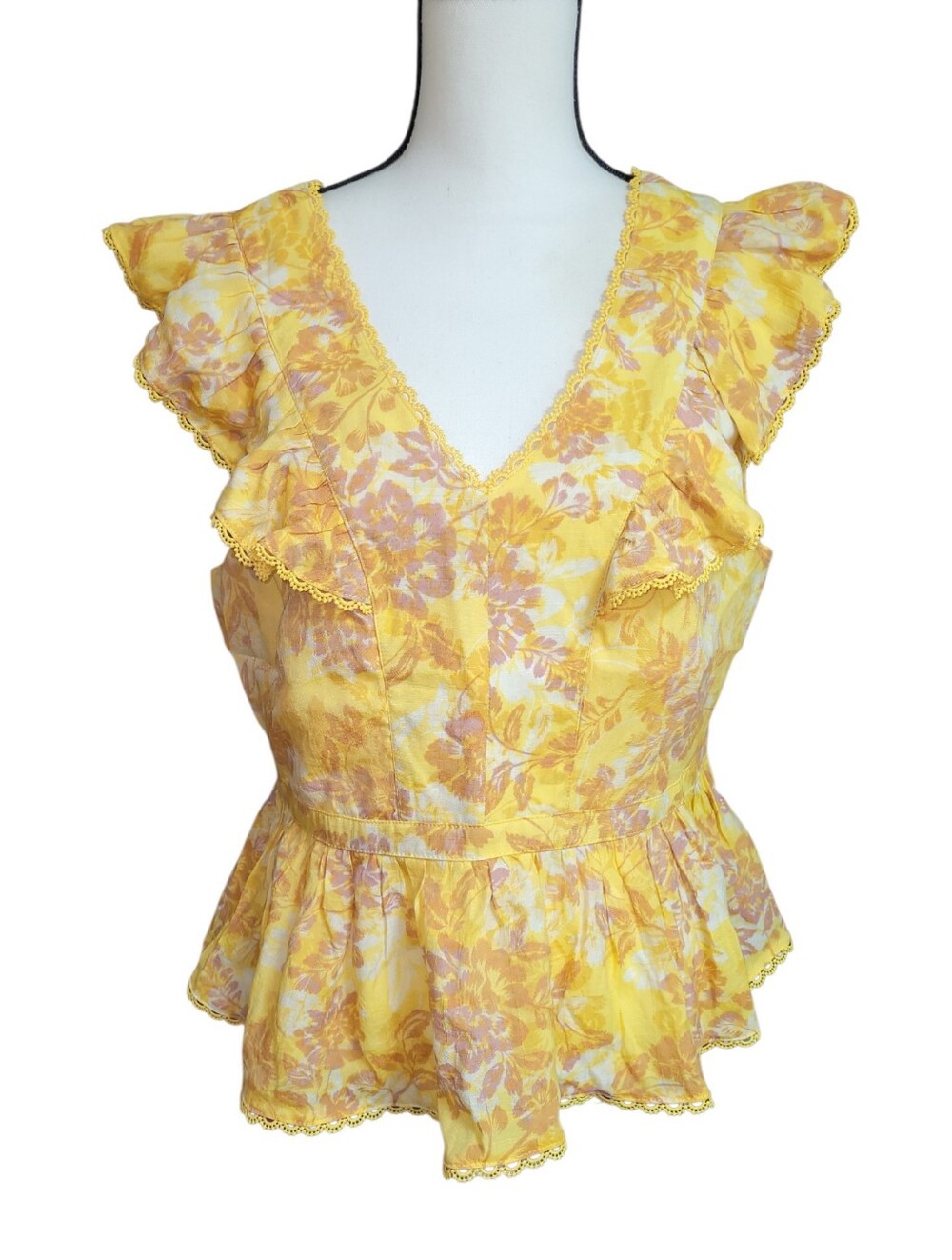 (NWOT) Nanette Lepore Lace Trim V-Neck Peplum Top